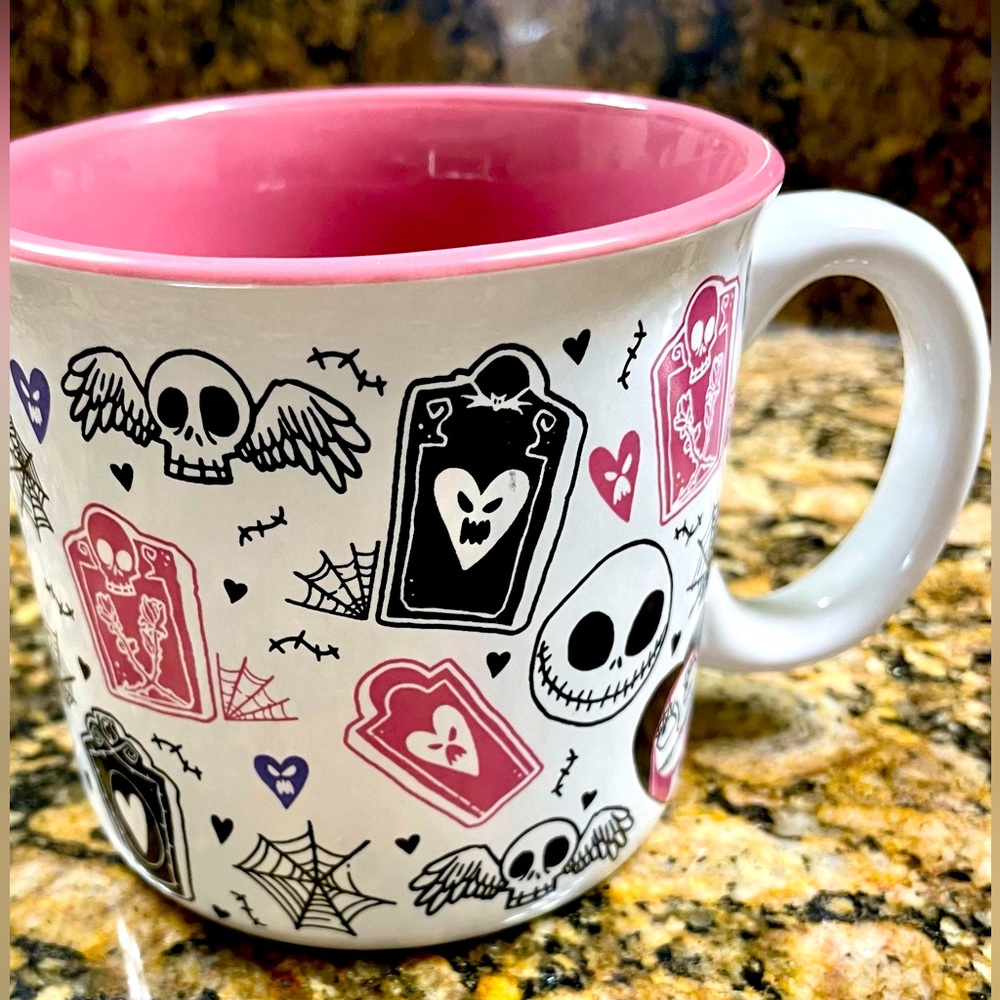 Jack Skellington & Sally Heart Design Mug - Perfect for Valentine’s Day!